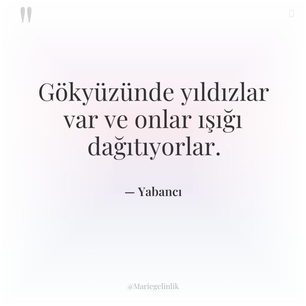 Gökyüzünde yıldızlar var ve onlar ışığı dağıtıyorlar.